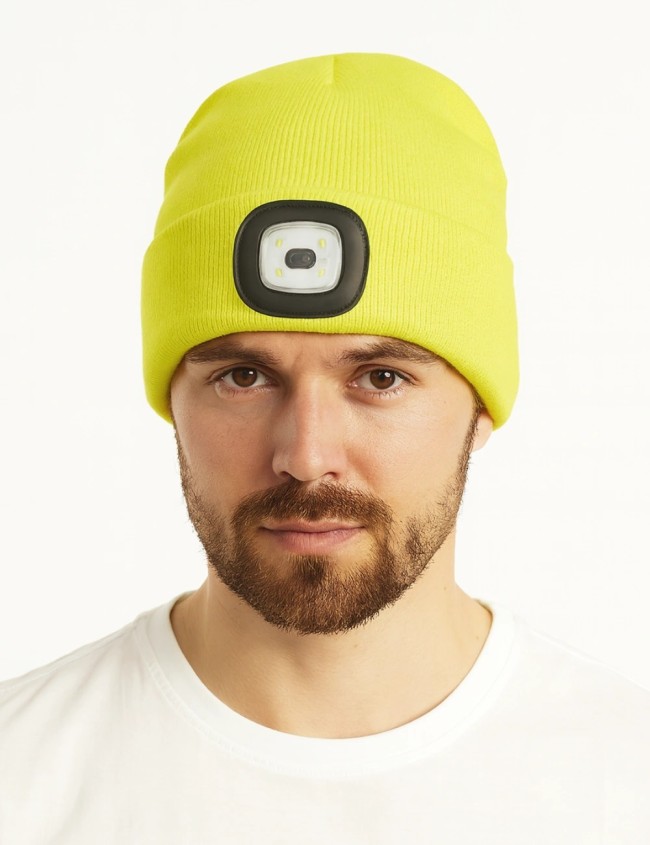 Czapka zimowa z lampką LED