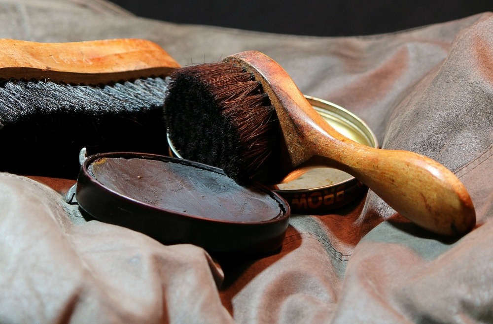 Kaip prižiūrėti darbo batus?