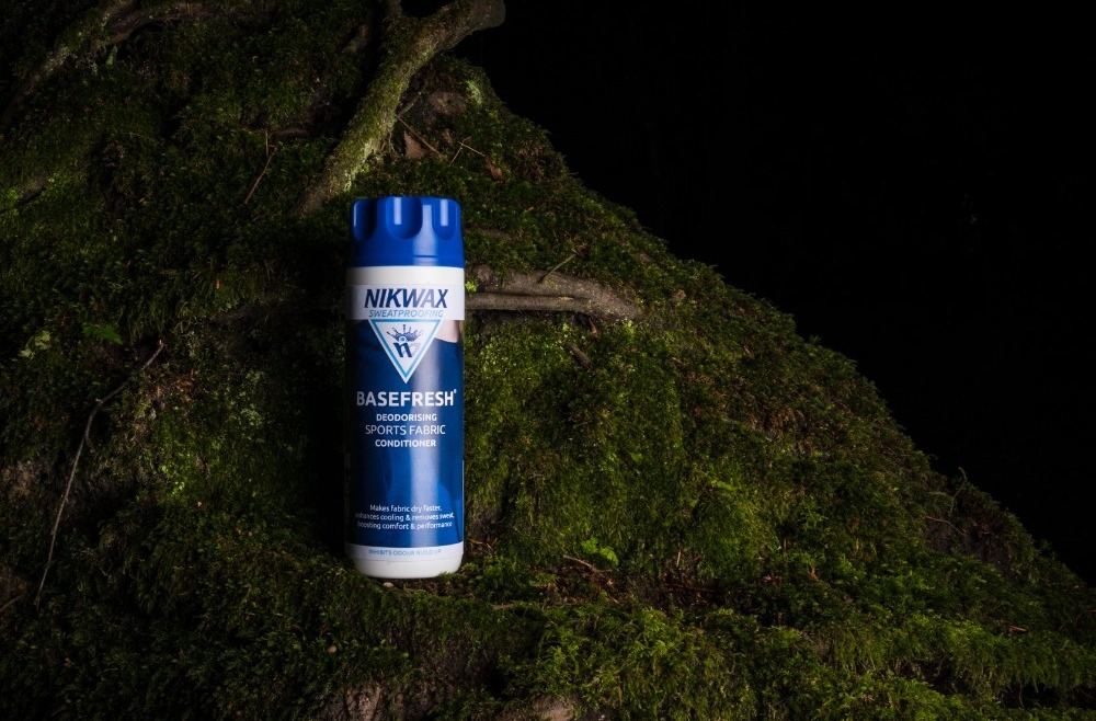 Kaip naudoti „Nikwax“ hidroizoliacinę priemonę?