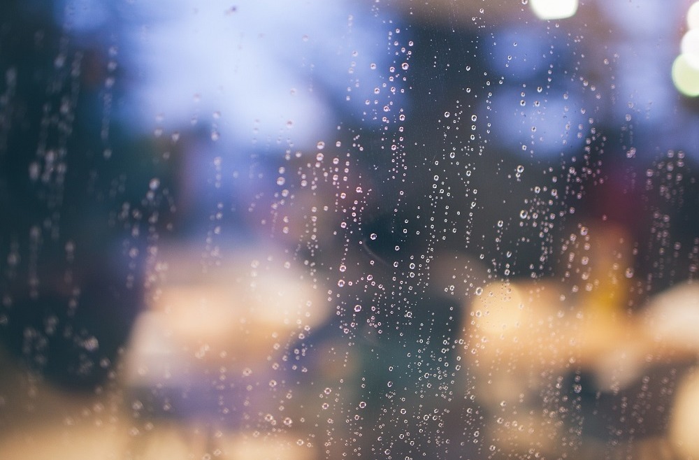 Ar verta pirkti izoliuotus darbo batus?